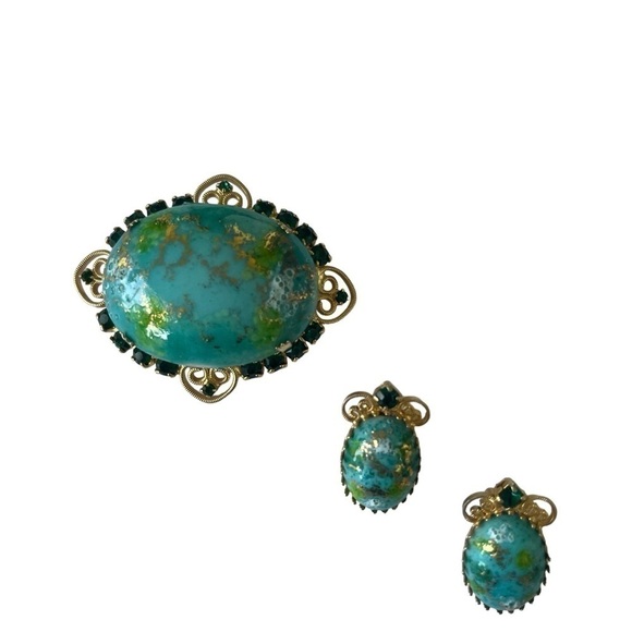 Vintage Brooch and Clip Earrings Set Green and Aqua Rhinestone rare 1960s - Picture 3 of 13